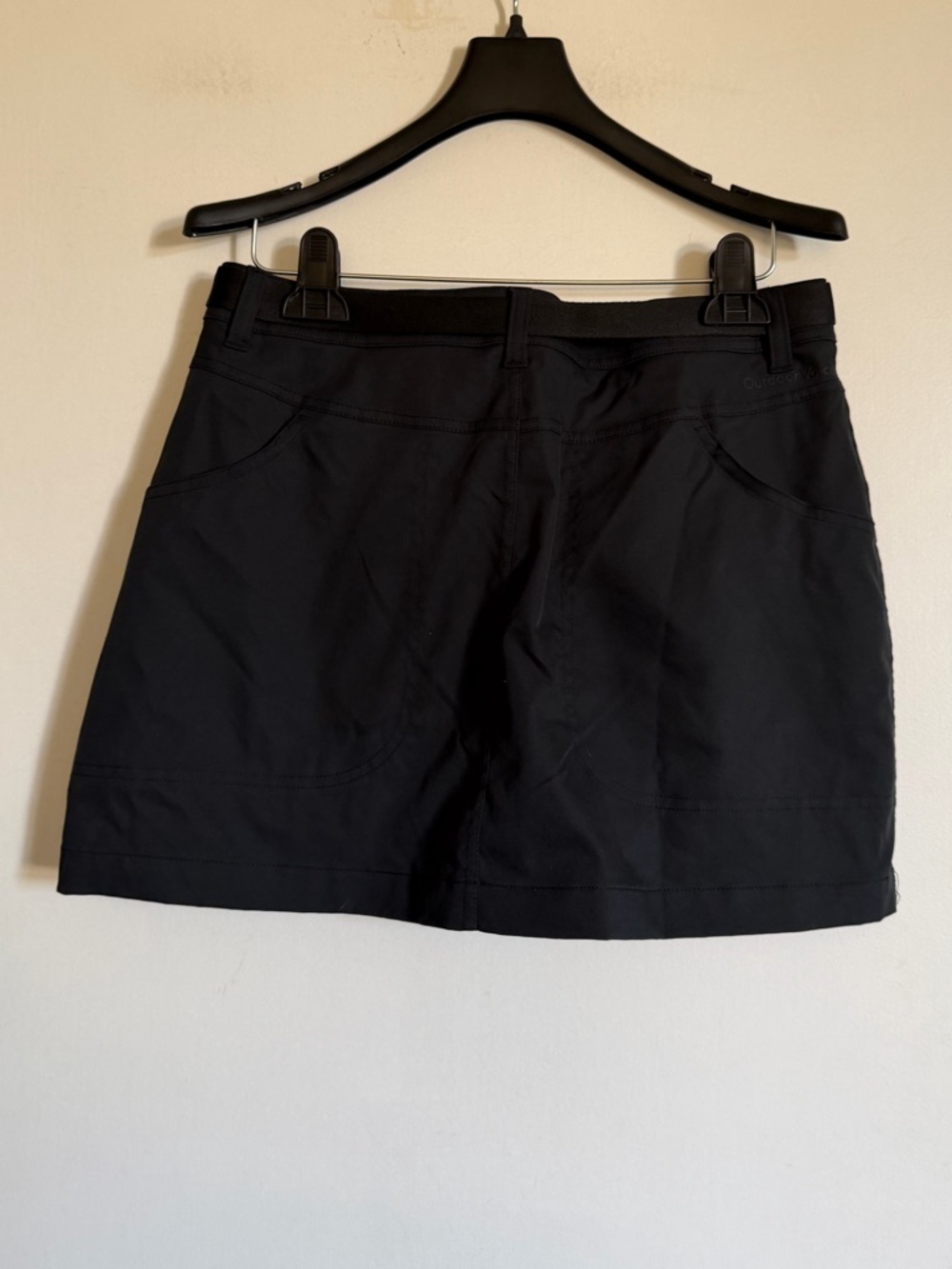 Outdoor Voices Black Belted Rec Trek Athletic Skort size Medium EUC - Picture 3 of 7
